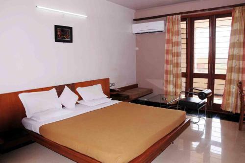 Hotel Rock Regency