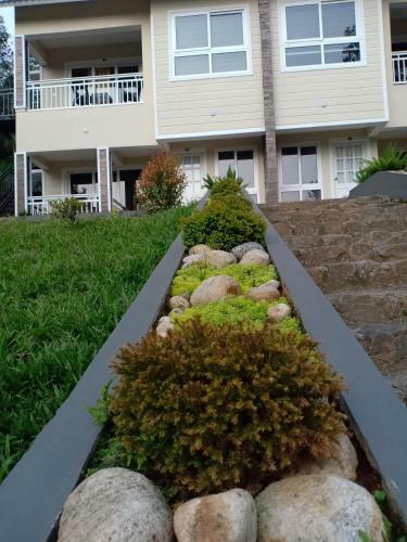 Bed & Breakfast Monrepos Village Resort