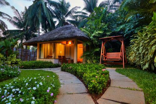 Hotel Coco Lagoon By Great Mount Resort