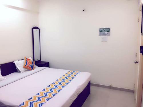 Bed & Breakfast Ema Apartment Model Colony