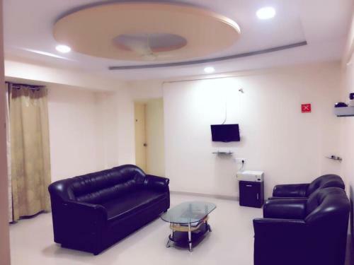 Bed & Breakfast Ema Apartment Model Colony