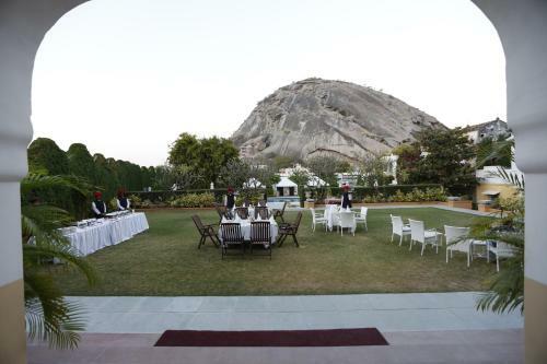 Hotel Rawla Narlai