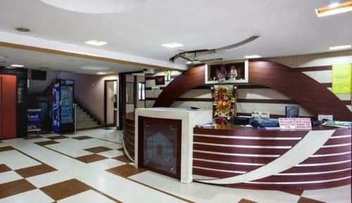 Hotel Larica Holiday Inn Tarapith