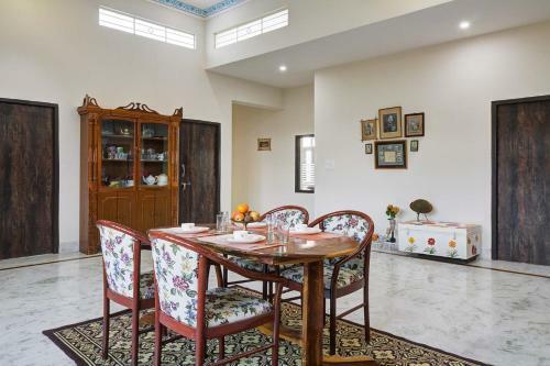Hostal Casa Colonel By Vista Rooms