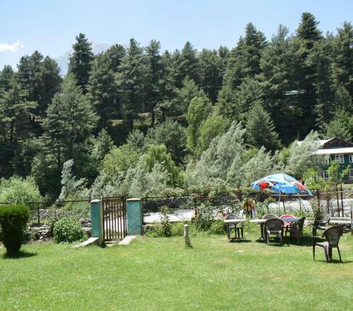 Hotel Paradise Guest House