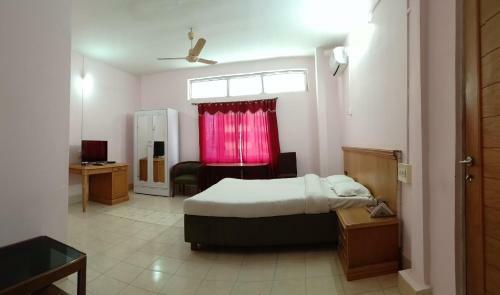 Hostal The Regency