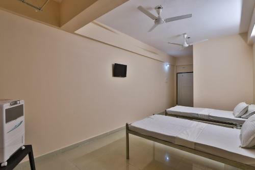 Motel Oyo 29126 Aeron Plaza