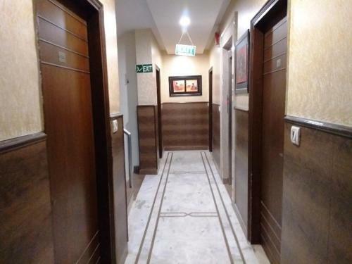 Hostal Hotel Golden Wings