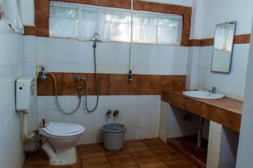 Hostal Sharnga Guest House