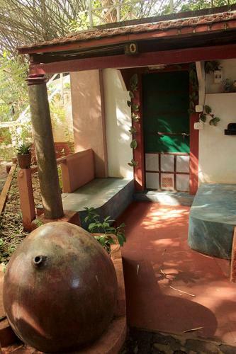 Hostal Sharnga Guest House