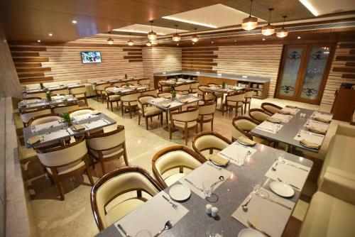 Hotel Grand Rajputana