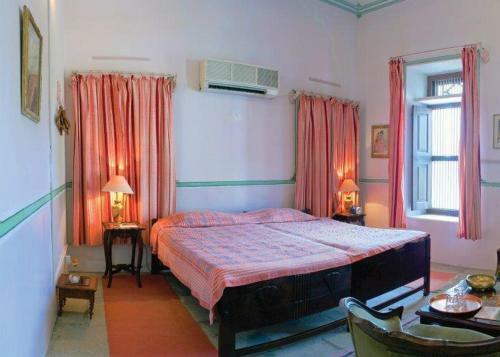 Hotel Neemrana's - Piramal Haveli