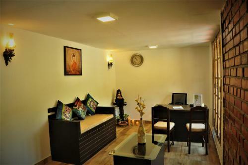 Hotel The Yellow Bamboo Resort & Spa