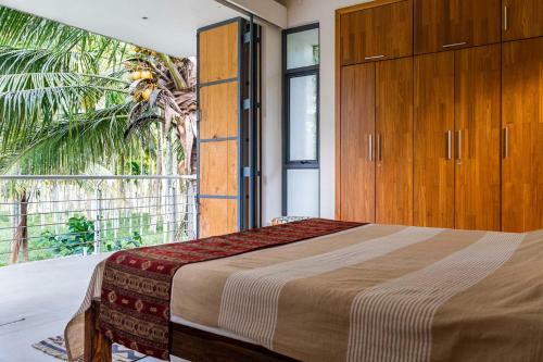 Hostal Davey's Townhouse By Vista Rooms