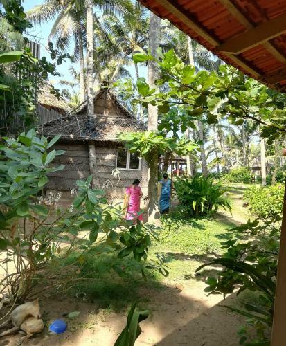 Hotel Sukriti Beach Resort
