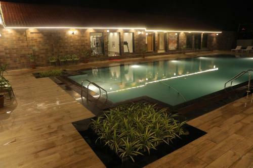 Hotel Sarovar Portico, Somnath