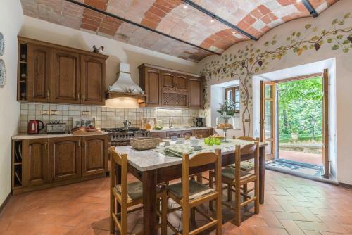 Bagno A Ripoli Villa Sleeps 12 Pool Air Con Wifi