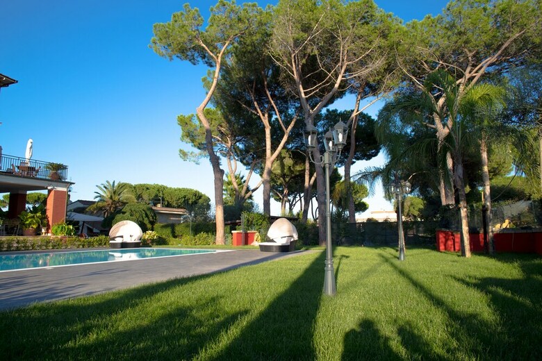 Hostal Relais Villa Italia