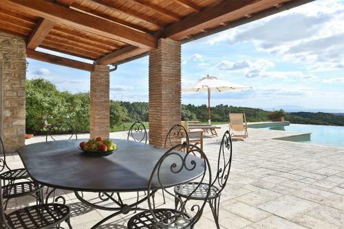 Podere Dottrina Villa Sleeps 12 Wifi