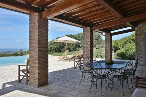Podere Dottrina Villa Sleeps 12 Wifi