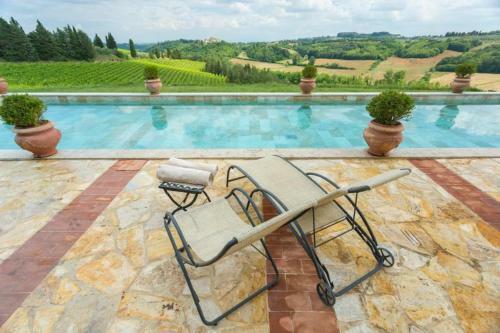 Ponte A Bozzone Villa Sleeps 15 Pool Air Con Wifi