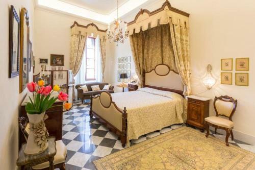 Ponte A Bozzone Villa Sleeps 15 Pool Air Con Wifi