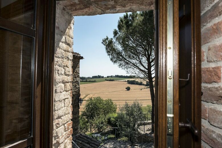 Agroturismo Castello Monticelli