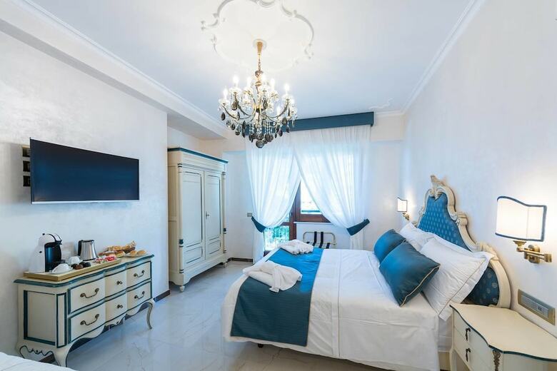 Hostal B&B Palazzo Montesanto