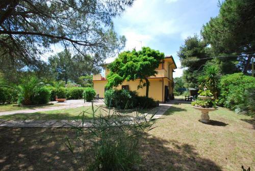 Apartamento Appartamenti Acacia E Gardenia