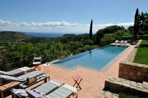 Cala Galera Villa Sleeps 10 Pool Air Con Wifi