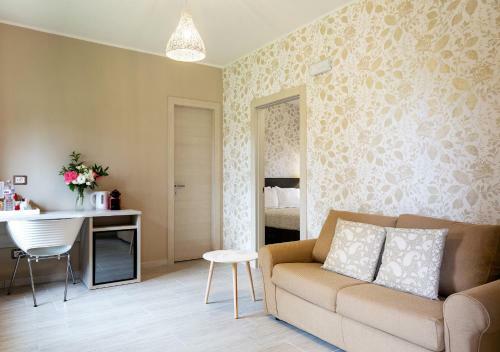 Hostal Tenuta Lamborghini Golf & Resort