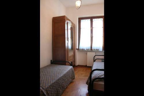 Santa Barbara-miniera Villa Sleeps 12 Pool Wifi