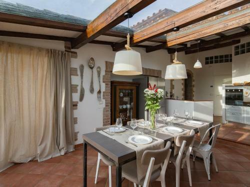 Provincial Villa In Magione Italy With Private Pool