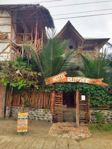 Albergue Hotel Rutamar