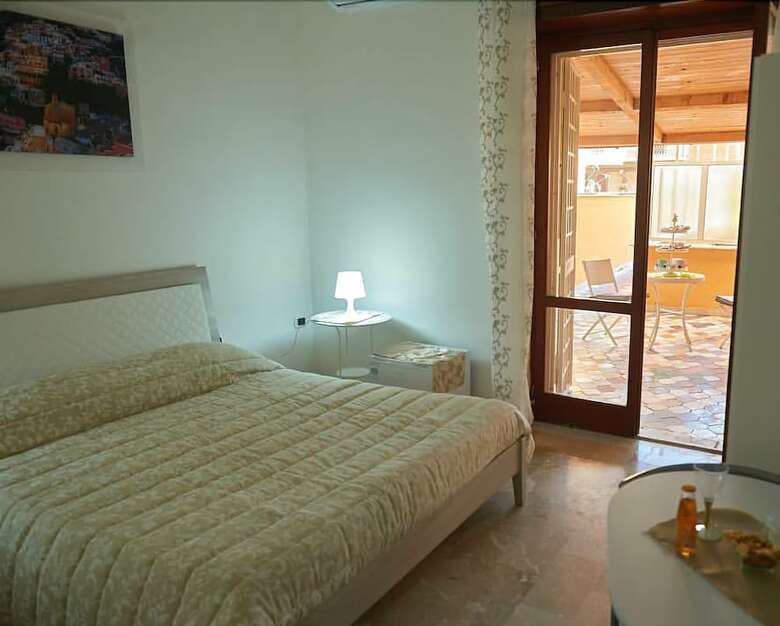 Hostal L'anfiteatro Di Pompei B&B