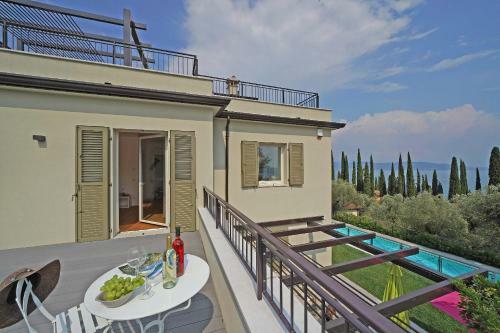Villa La Familia