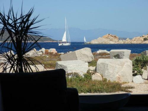 La Maddalena Villa Sleeps 6 Pool Air Con Wifi