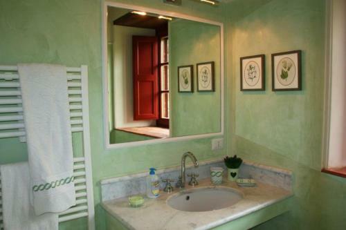 Ponte A Moriano Villa Sleeps 12 Pool Air Con Wifi