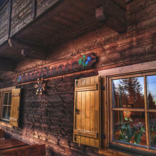Hotel Oberhauser H�tte Rodenecker - L�sner Alm