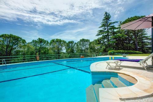 Campiglia Marittima Villa Sleeps 6 Pool Air Con