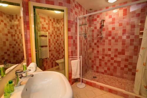 Campiglia Marittima Villa Sleeps 6 Pool Air Con