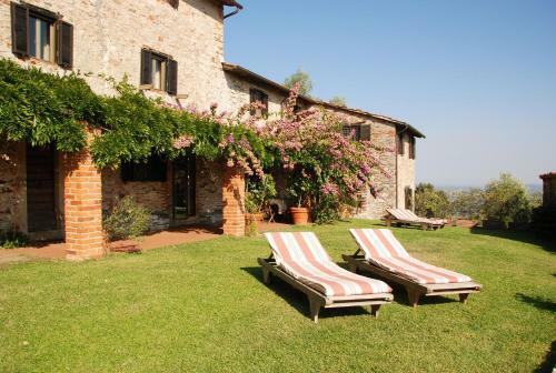 Balbano Villa Sleeps 8 Wifi