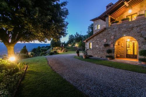 Orzale Villa Sleeps 8 Pool Air Con Wifi