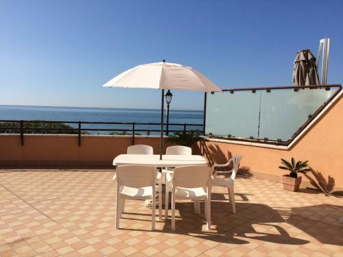Apartamento Condominio Fortino