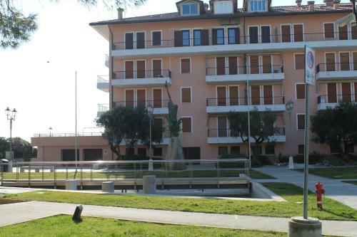 Apartamento Condominio Fortino