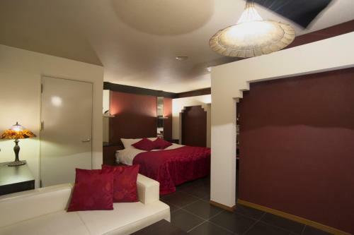 Hotel Coco-palm (Love Hotel)