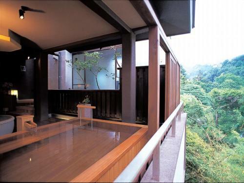 Yugawara Onoya Ryokan