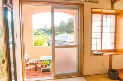 Hostal Guest House Amakara Okinawa