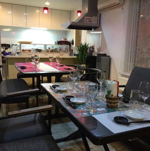 Hostal Santari