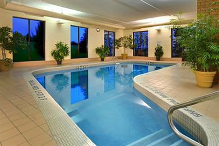 Hotel Four Points By Sheraton St. Catharines Niagara Suites